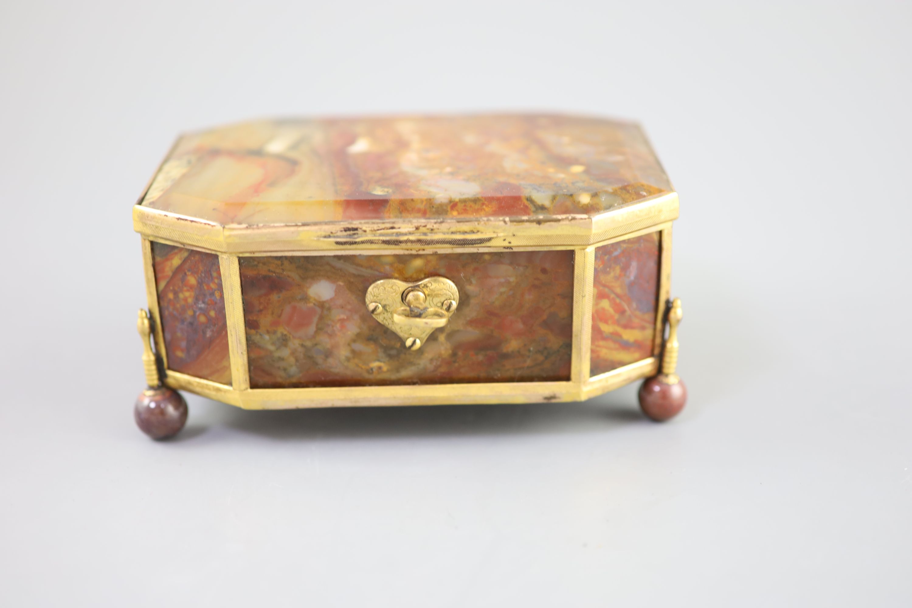A German ormolu mounted octagonal agate casket, 19th century 13.5 x 10cm, 7cm high.